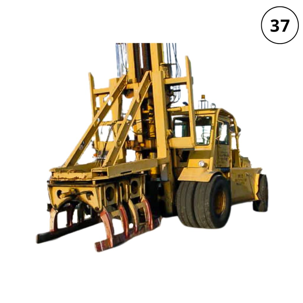 40000 capacity Quad Mast Forklift